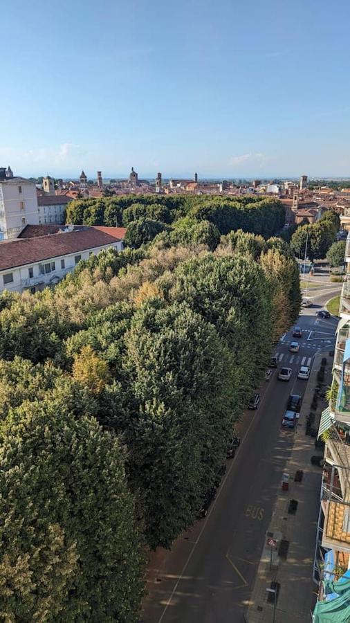 La Terrazza Del Re Apartment Vercelli Exterior photo